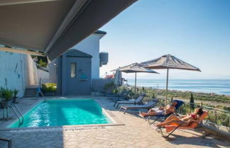 Photo 3 - Onar Zin Seabliss - Iro Poolside Nest