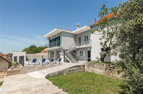 Foto 42 - Vacation House With the Pool, Near River Cetina