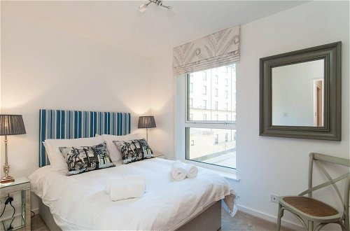 Photo 20 - 379 Luxury 3 Bedroom City Centre Apartment With Private Parking and Lovely Views Over Arthur s Seat