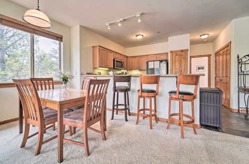 Photo 7 - Walkable Truckee Condo ~ 3 Mi to Donner Lake