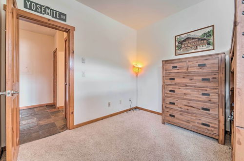 Photo 13 - Walkable Truckee Condo ~ 3 Mi to Donner Lake