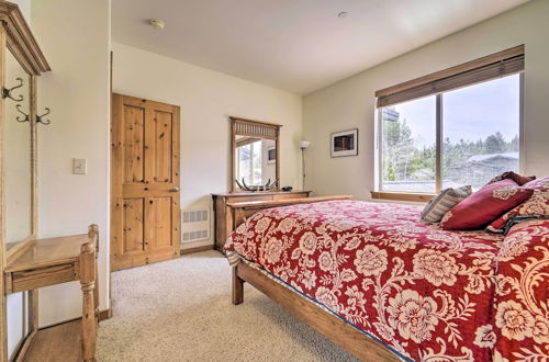 Photo 10 - Walkable Truckee Condo ~ 3 Mi to Donner Lake