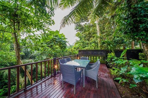 Foto 34 - Infinity Jungle View Aashaya Villa Ubud