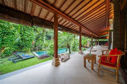 Foto 37 - Infinity Jungle View Aashaya Villa Ubud
