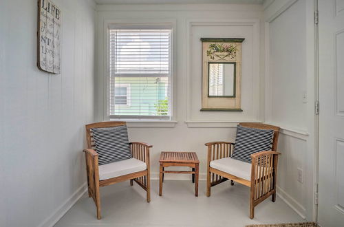 Photo 32 - Bright Carolina Beach Cottage w/ Yard & Grill