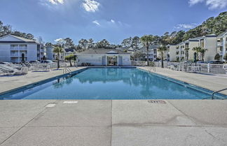 Foto 1 - Lovely River Oaks Condo w/ Resort Amenities