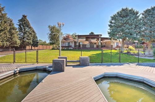 Photo 4 - Moses Lake Retreat w/ Salt Water Hot Tub