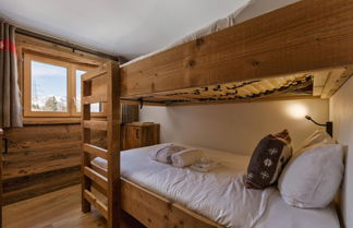 Photo 3 - Chalet Capricorne -impeccable Ski in out Chalet With Sauna and Views