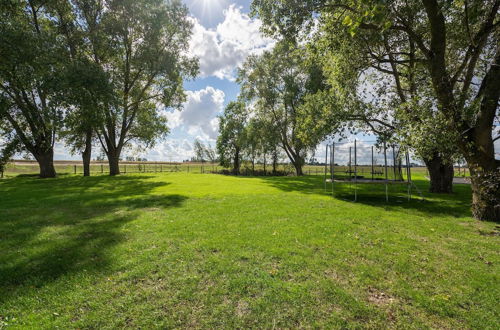 Photo 26 - Spacious Holiday Home With Pond