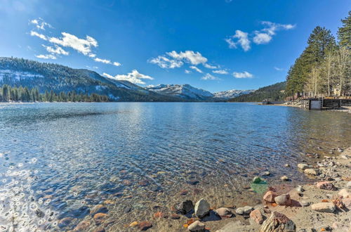 Photo 18 - Charming Truckee Cabin: 5 Mi to Donner Lake