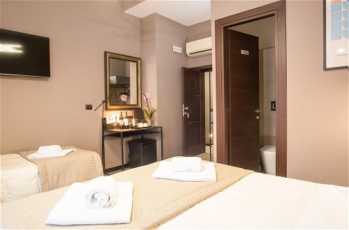Foto 6 - Rometobe Rooms & Hospitality