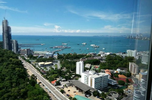 Photo 59 - 31st Floor Two Bedrooms2baths 100 Seaview Pattaya Bayfree Strong Wifi