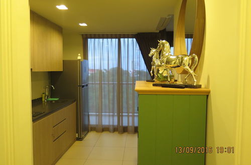 Photo 10 - 31st Floor Two Bedrooms2baths 100 Seaview Pattaya Bayfree Strong Wifi