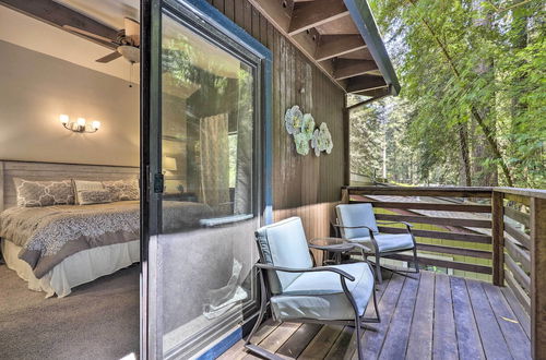 Foto 19 - Tranquil Guerneville Home w/ Redwood Views