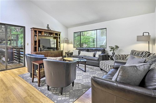Photo 4 - Tranquil Guerneville Home w/ Redwood Views