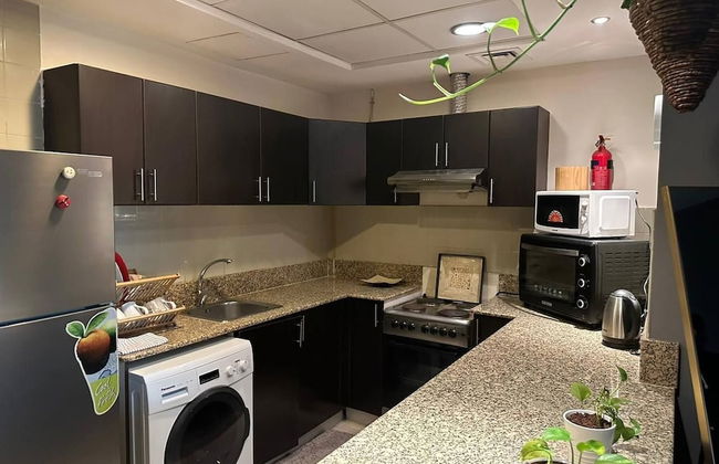 Luxurious 1 Bedroom Apartment in Red Residency Sport City Dubai - Foto 13