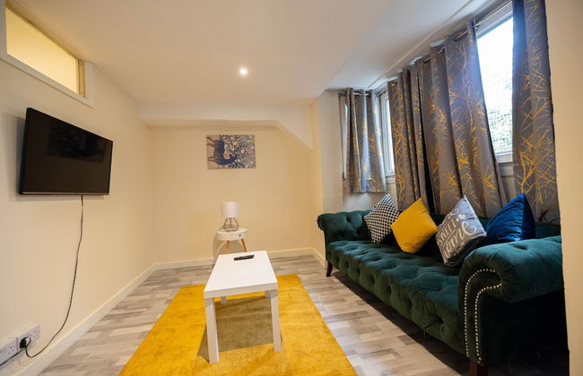 3 Bedrooms-8guests-babycot-15mintopepys-freeparkg - Foto 18