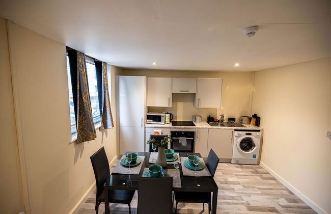 3 Bedrooms-8guests-babycot-15mintopepys-freeparkg - Foto 27