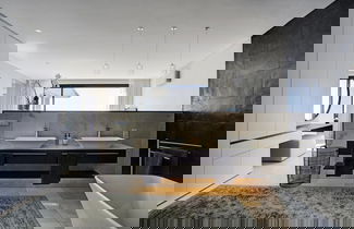 Foto 16 - CB-ONE Luxury Stay