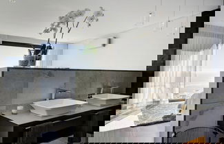 Foto 17 - CB-ONE Luxury Stay