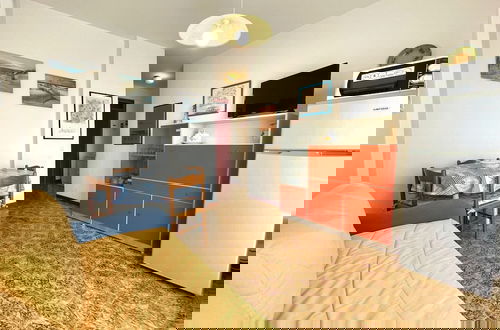 Foto 7 - Welcoming Flat With Large Balcony