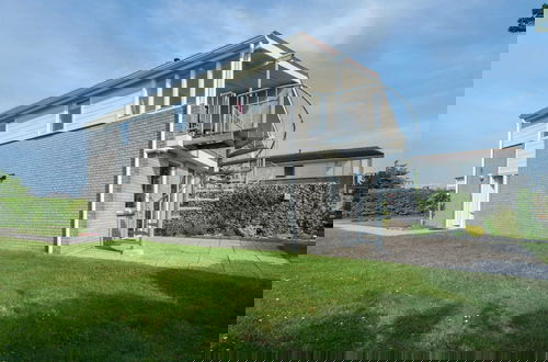 Photo 10 - Holiday Home in Kamperland With Terrace