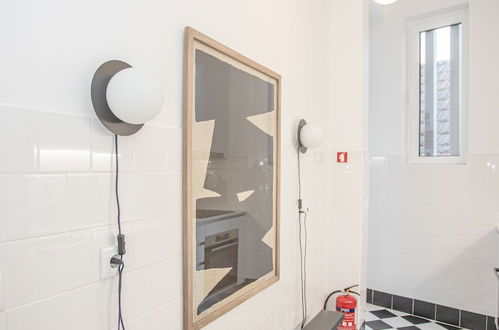 Photo 15 - Liiiving in Porto - Art Design Apartment