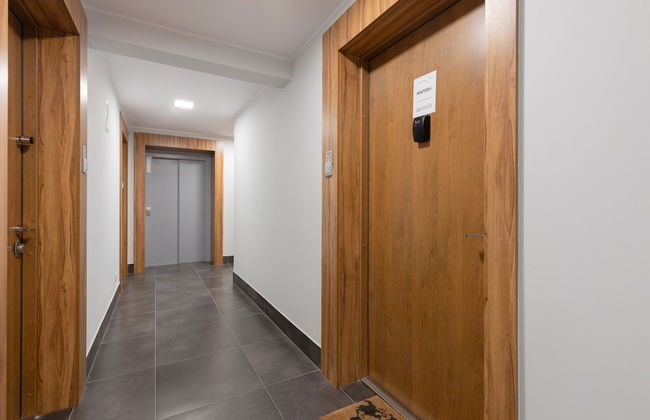 Apartment Wrzesińska Praga by Renters - Photo 30
