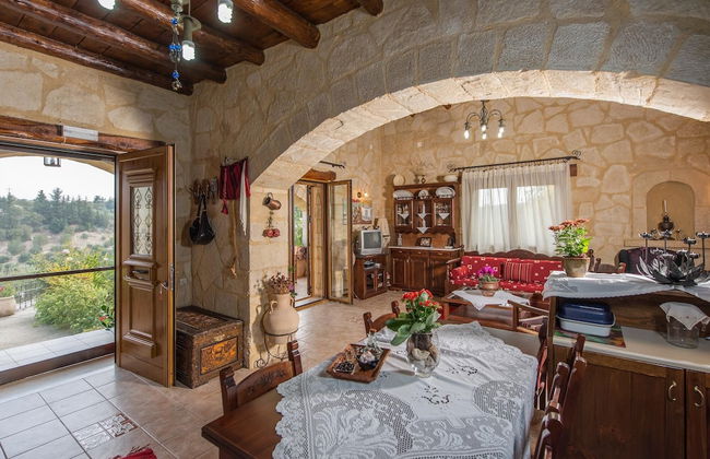 Villa Toula in Armeni - Photo 6
