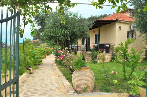 Photo 11 - Holiday House Angelos A on Agios Gordios Beach