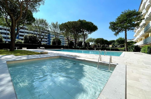 Photo 11 - A few Steps From the Beach With Shared Pool