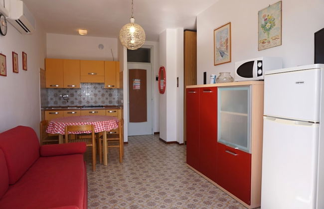 Red Flat With Shared Pool and Private Parking - Foto 8