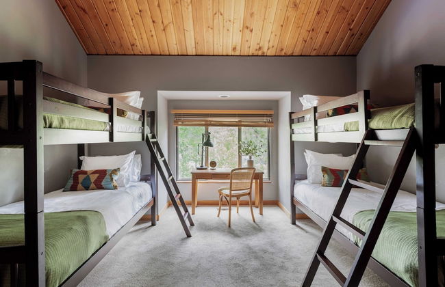 Skylight by Avantstay Elevated Mountain Home w/ Hot Tub, Billiards, Large Patio - Foto 1