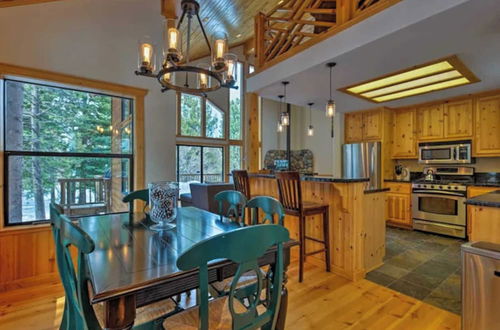 Photo 13 - Black Bear by Avantstay Spacious Viking Lodge in Tahoe Donner w/ Game Room & Hot Tub