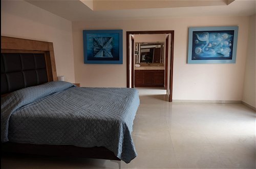 Foto 4 - Room in Guest Room - 20) Suite for 4 People