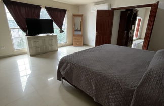 Foto 3 - Room in Guest Room - 20) Suite for 4 People