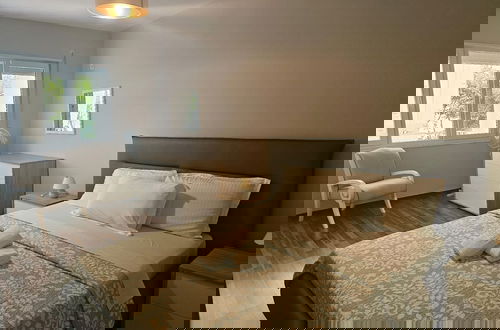 Photo 4 - Beachfront Sion Sarande Apartment
