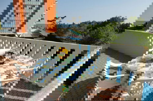 Foto 1 - Enjoy a Cozy Apartment With Large Terrace