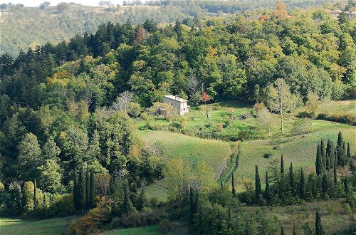 Photo 24 - View of Monte Amiata for 3 Guests Agriturismo La Piaggia - Vivo D'orcia