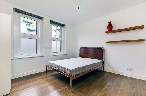Foto 2 - Spacious 2 Bedroom in Gorgeous Camberwell With Garden