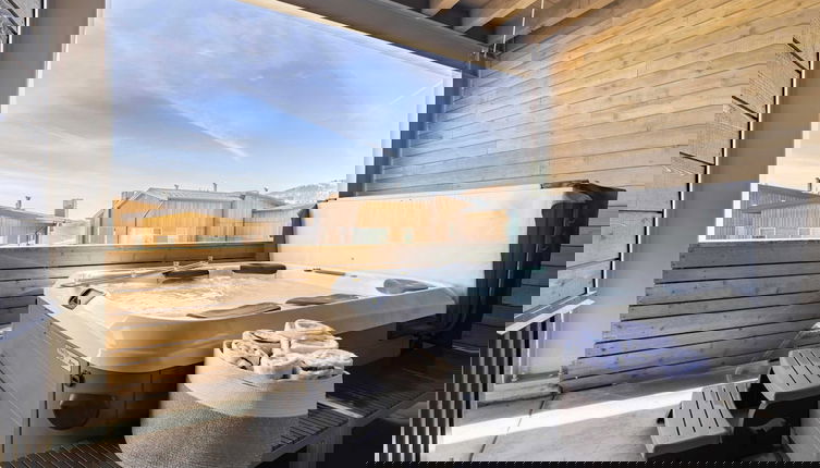 Foto 1 - Silverado by Avantstay Snowboarder's & Skiers Paradise w/ Hot Tub, Views & Easy Slope Access!