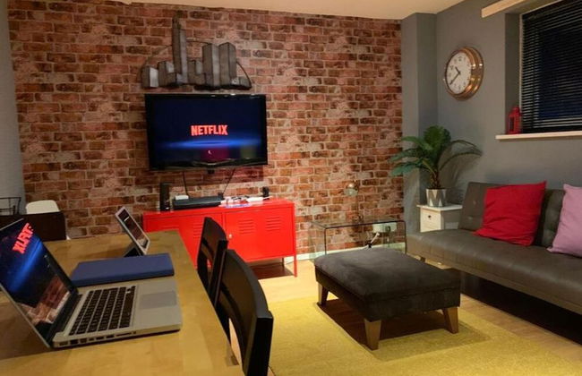 New Cross Mews 4 Bedroom 2 Bathrooms Fast Wifi Parking Sleeps up to 12 - Foto 20