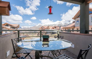 Photo 1 - Blue Mesa Lodge 40 by Avantstay Centrally Located Ski In/ Ski Out Unit