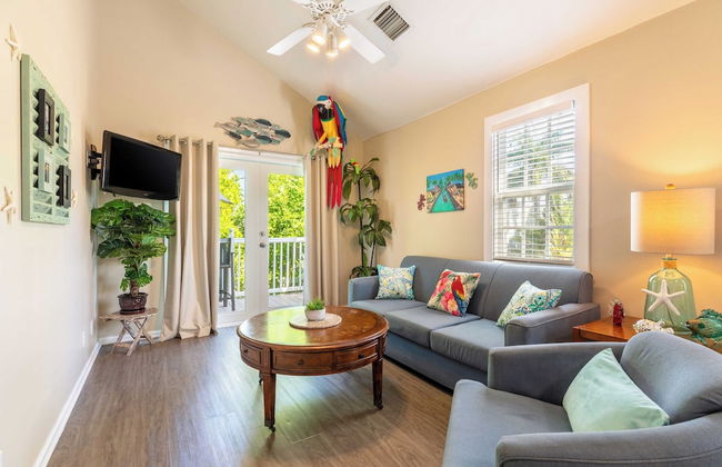 Parrot Perch by Avantstay Old Town Key West w/ Shared Pool Week Long Stays Only - Foto 4