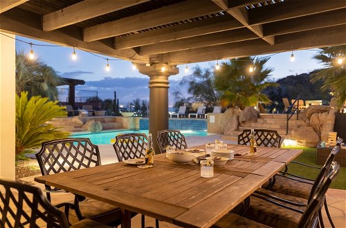 Photo 7 - Desert Lagoon by Avantstay Luxury Phoenix Home w/ Entertainers Backyard