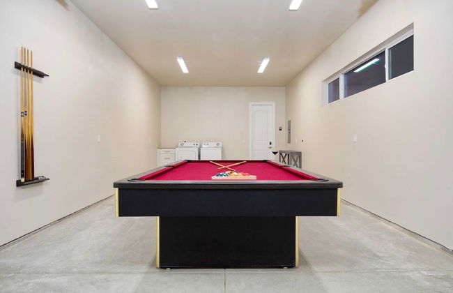 Malbec by Avantstay Incredible Estate w/ Panoramic Views & Bocce Ball Court! - Photo 17
