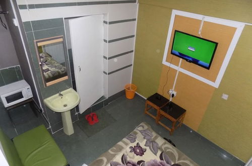 Foto 2 - Sagwe Furnished Apartments