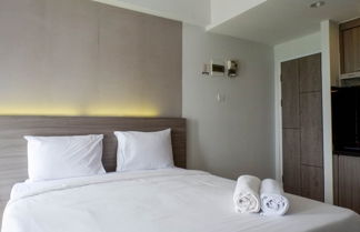 Foto 2 - Exclusive And Comfy Studio Room Apartment At Taman Melati Surabaya