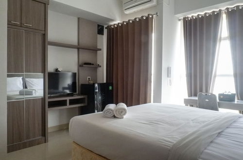 Foto 9 - Exclusive And Comfy Studio Room Apartment At Taman Melati Surabaya