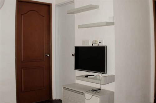 Photo 14 - Comfort 2Br Apartment At Mediterania Palace Residence